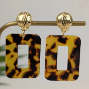 Boucles d'oreilles rectangulaires écailles à clip - Nicole