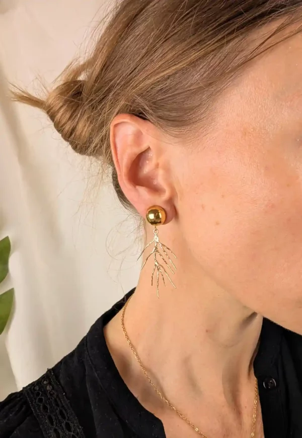 Boucles d'oreilles corail à clips - Papeete – Image 4