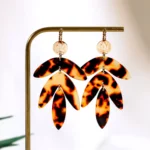 Boucles d'oreilles XXL à feuilles - Eglantine – Image 2