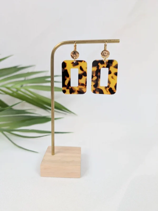 Boucles d'oreilles rectangulaires écailles - Nicole – Image 3
