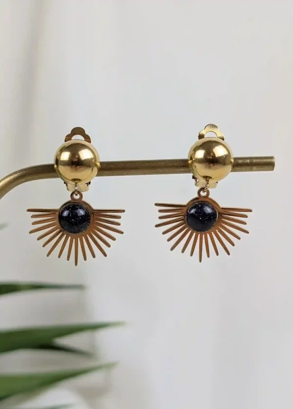 Boucles d'oreilles à clips solaires - Victoria – Image 2