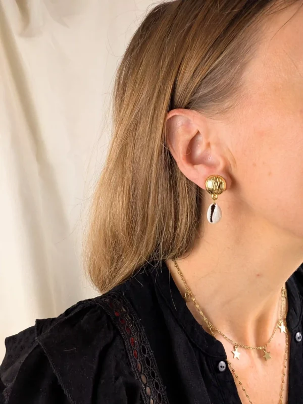 Boucles d'oreilles à clips avec coquillages - Malé – Image 4