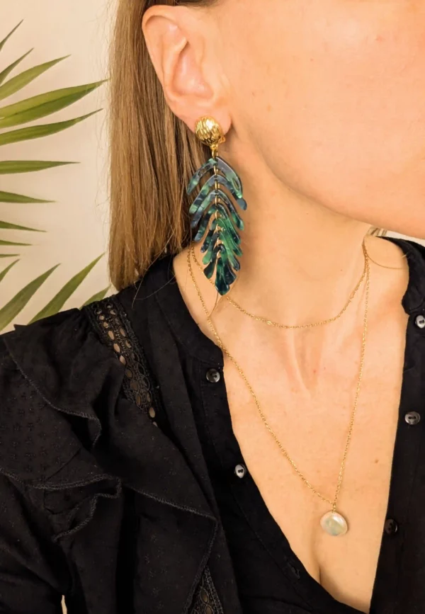 Boucles d'oreilles clips à feuilles de couleur - Maria – Image 4