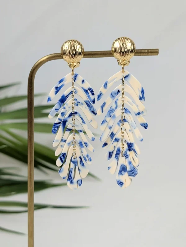 Boucles d'oreilles clips à feuilles de couleur - Maria – Image 10