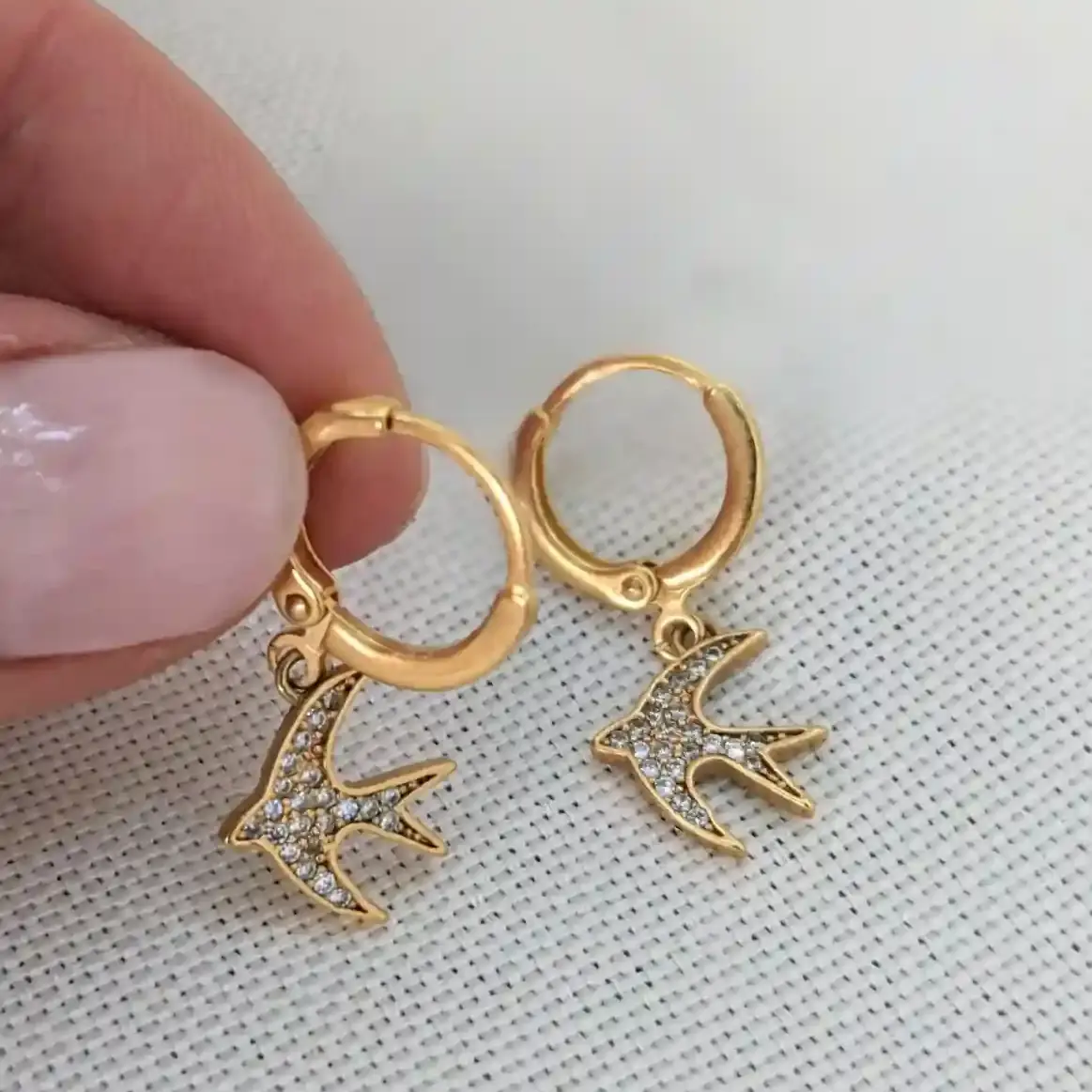 Boucle oreille fantaisie à clips hirondelles