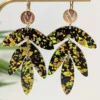 Boucles d'oreilles XXL à feuilles - Eglantine – Image 7